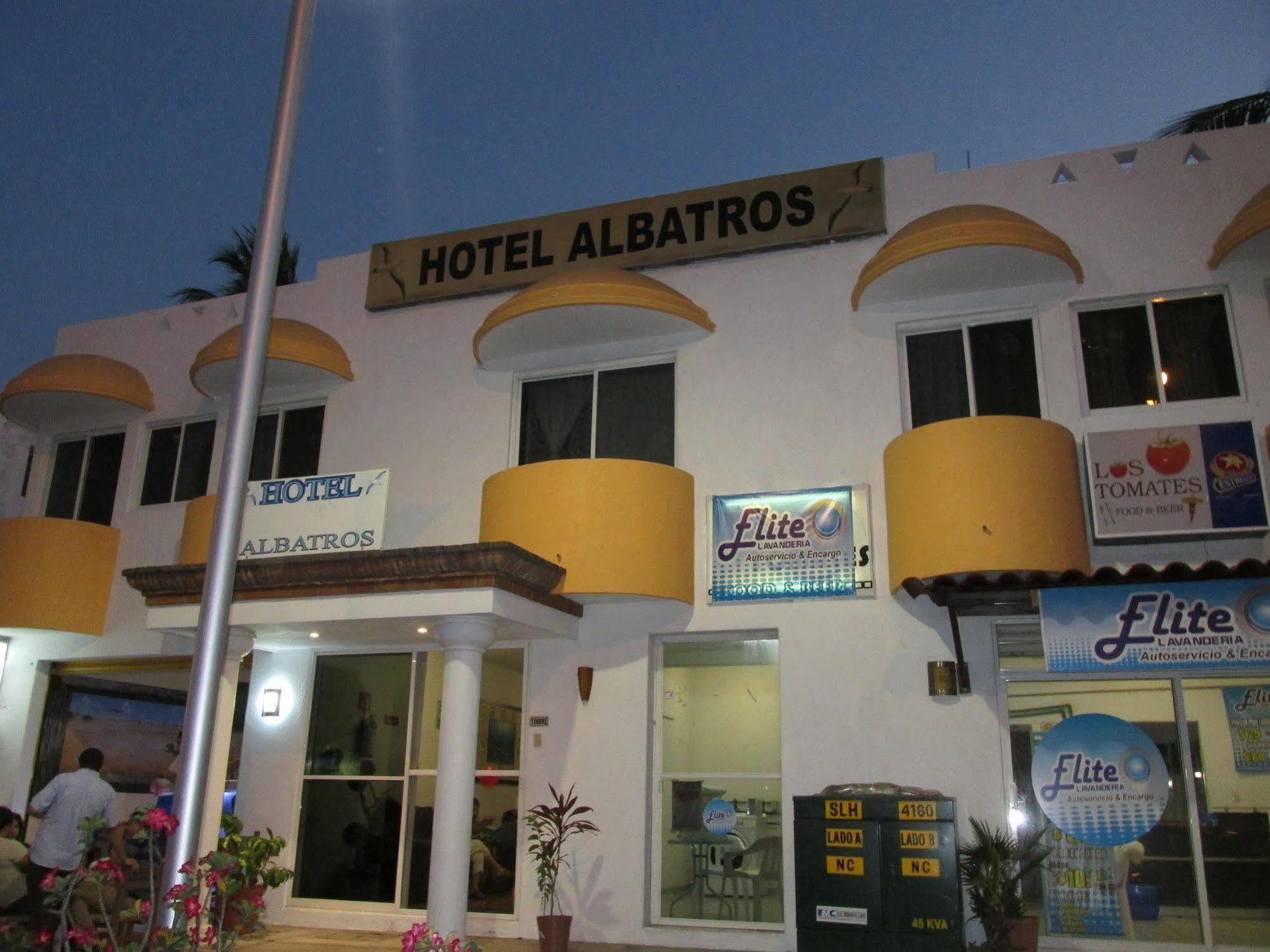 Hotel Albatros 만사니요 외부 사진