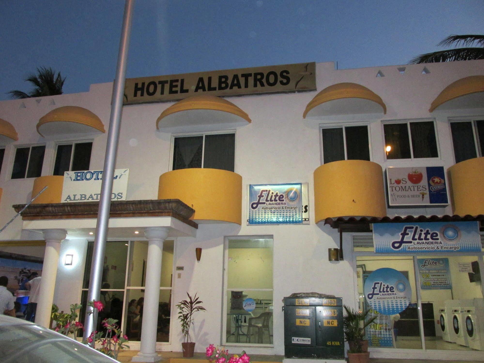 Hotel Albatros 만사니요 외부 사진